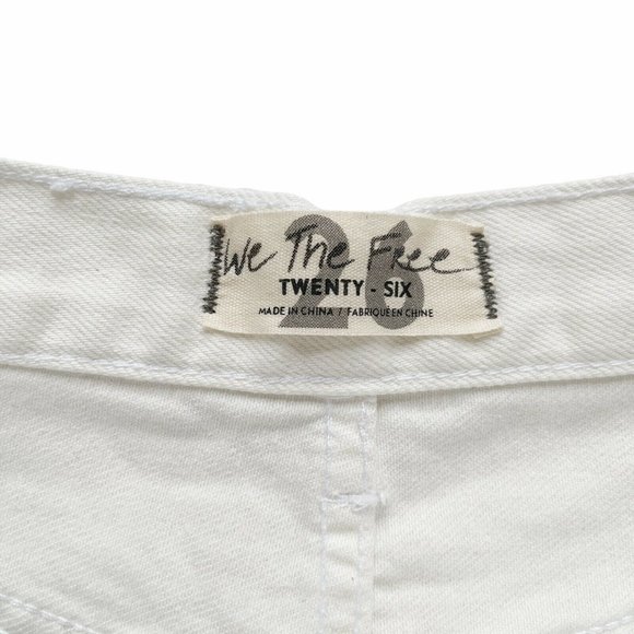We The Free By Free People Sophia White Distressed Denim Shorts Size 26 - Picture 5 of 6